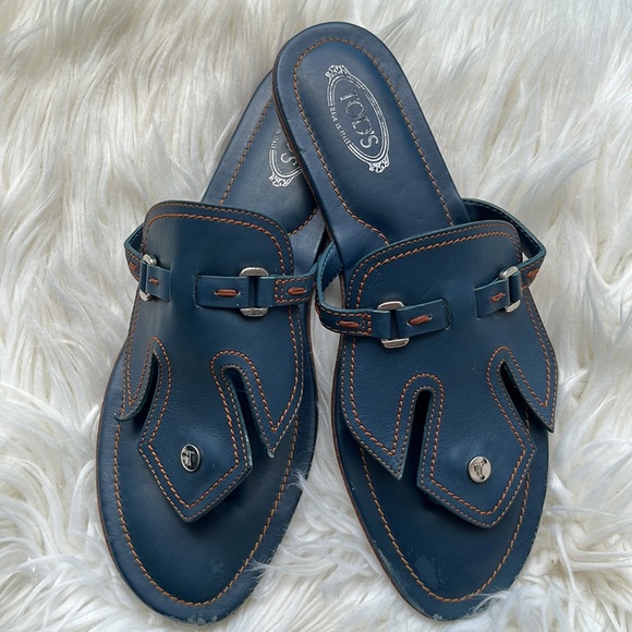 Tod's Navy Blue Leather Gladiator Flat Sandals